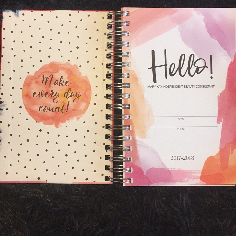 Mary Kay Planner - Picture 4 of 4